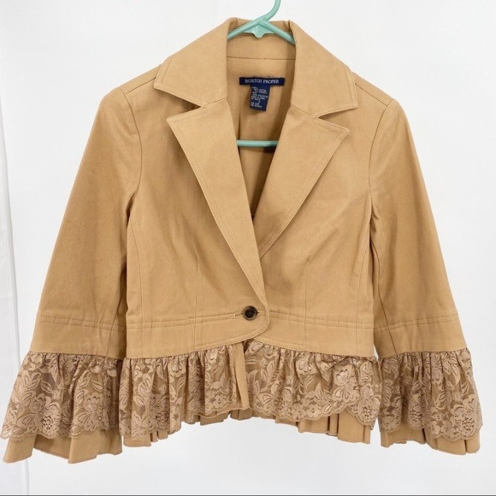 Boston Proper Lace Trim Beige Jacket Size 2